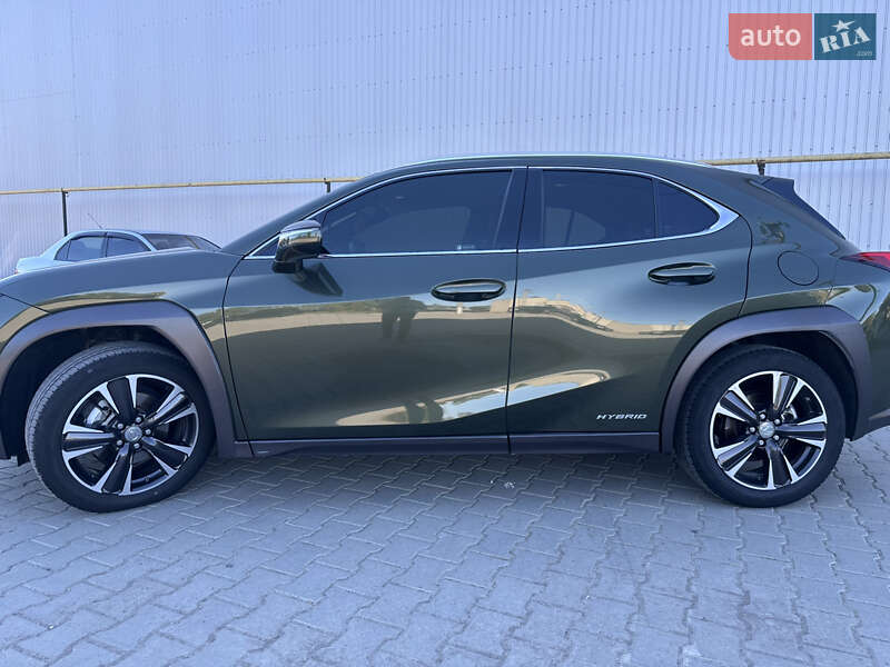 Внедорожник / Кроссовер Lexus UX 2020 в Подольске фото 6 Внедорожник / Кроссовер Lexus UX 2020 в Подольске