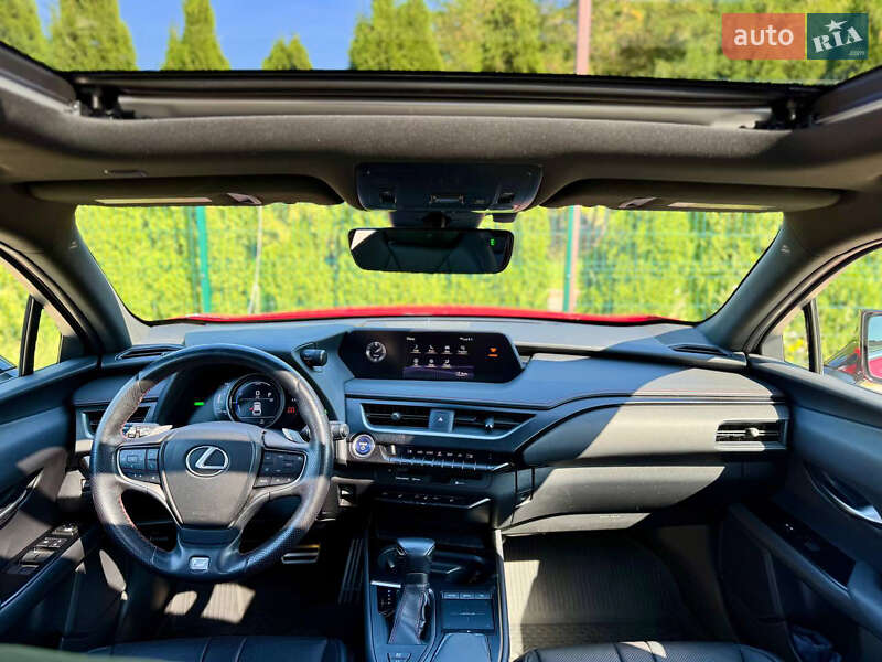 Позашляховик / Кросовер Lexus UX 2019 в Одесі