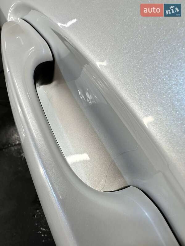 Внедорожник / Кроссовер Lexus UX 2019 в Киеве