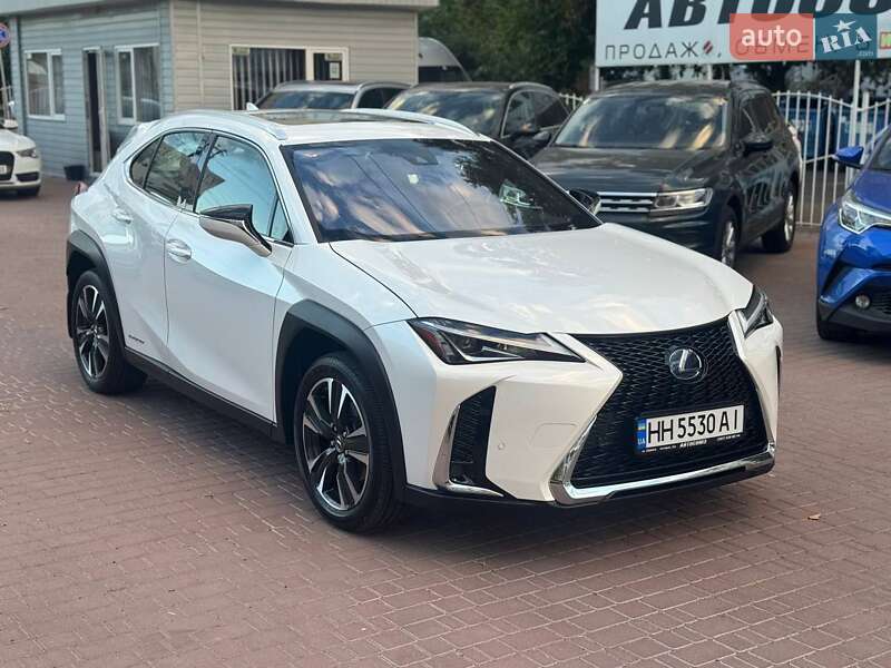 Внедорожник / Кроссовер Lexus UX 2019 в Одессе