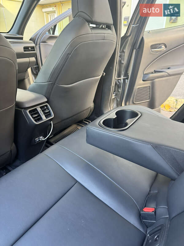 Внедорожник / Кроссовер Lexus UX 2022 в Львове фото 16 Внедорожник / Кроссовер Lexus UX 2022 в Львове