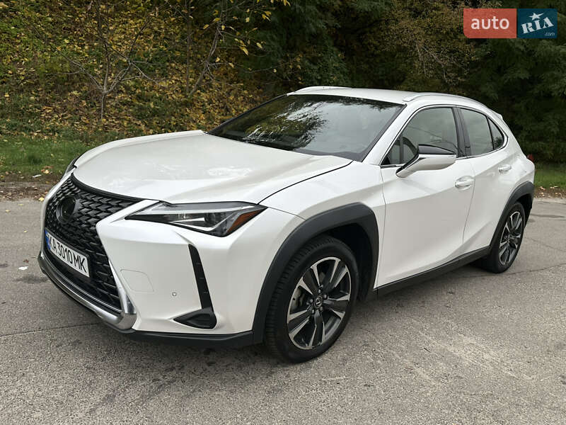 Позашляховик / Кросовер Lexus UX 2019 в Києві фото 3 Позашляховик / Кросовер Lexus UX 2019 в Києві