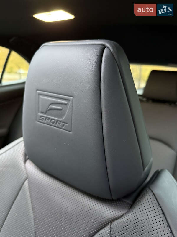 Внедорожник / Кроссовер Lexus UX 2020 в Днепре фото 21 Внедорожник / Кроссовер Lexus UX 2020 в Днепре