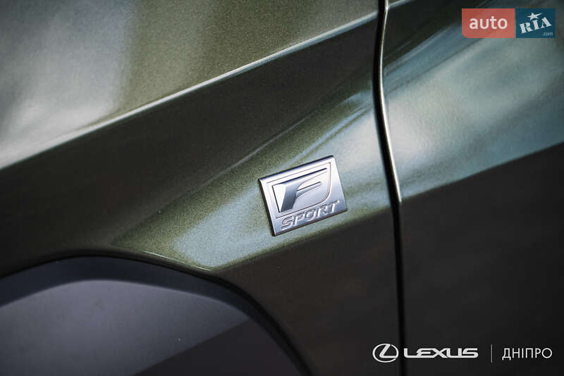 Позашляховик / Кросовер Lexus UX 2023 в Дніпрі фото 33 Позашляховик / Кросовер Lexus UX 2023 в Дніпрі