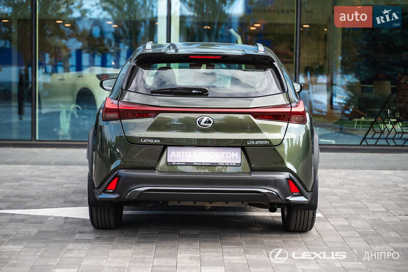 Позашляховик / Кросовер Lexus UX 2023 в Дніпрі фото 8 Позашляховик / Кросовер Lexus UX 2023 в Дніпрі