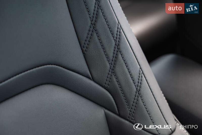 Позашляховик / Кросовер Lexus UX 2023 в Дніпрі фото 19 Позашляховик / Кросовер Lexus UX 2023 в Дніпрі