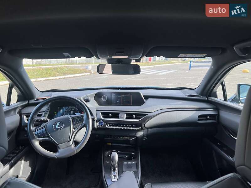 Позашляховик / Кросовер Lexus UX 2021 в Києві фото 14 Позашляховик / Кросовер Lexus UX 2021 в Києві