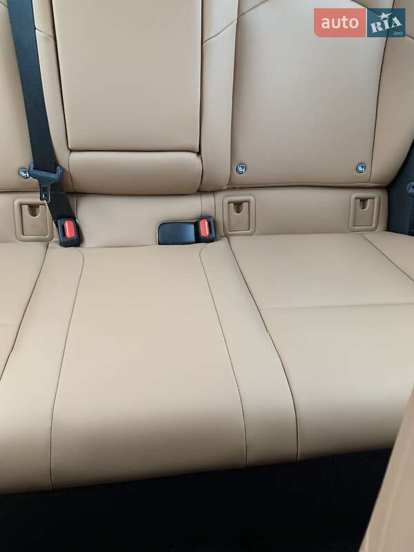 Внедорожник / Кроссовер Lexus UX 2023 в Днепре фото 6 Внедорожник / Кроссовер Lexus UX 2023 в Днепре