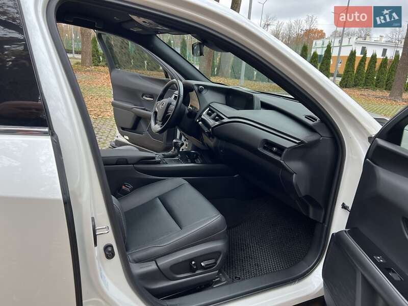 Внедорожник / Кроссовер Lexus UX 2020 в Харькове фото 14 Внедорожник / Кроссовер Lexus UX 2020 в Харькове