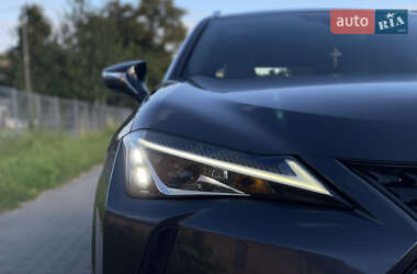 Внедорожник / Кроссовер Lexus UX 2022 в Львове