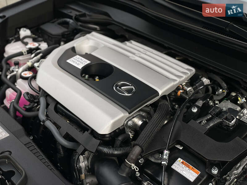 Позашляховик / Кросовер Lexus UX 2022 в Львові