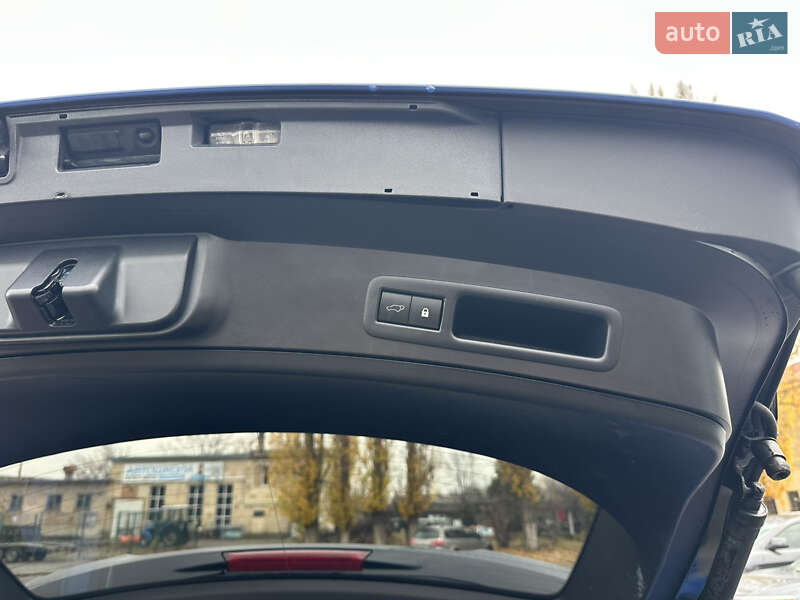 Внедорожник / Кроссовер Lexus UX 2020 в Киеве фото 18 Внедорожник / Кроссовер Lexus UX 2020 в Киеве