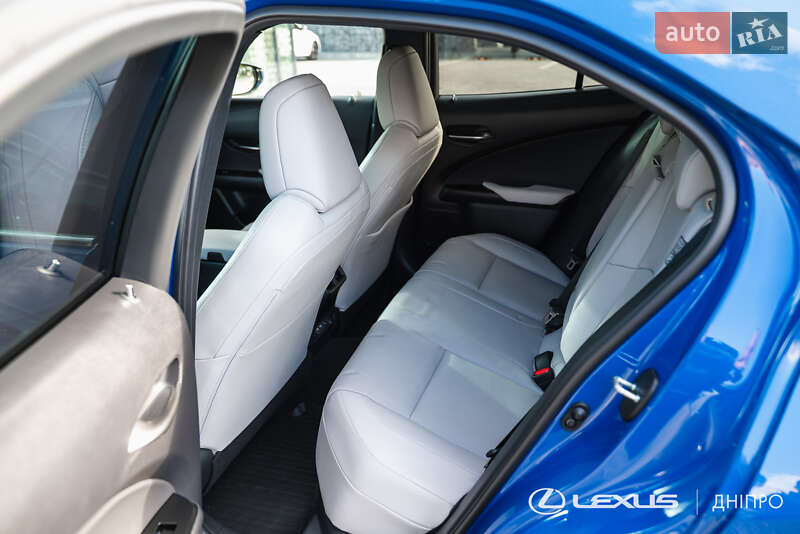 Внедорожник / Кроссовер Lexus UX 2023 в Днепре фото 18 Внедорожник / Кроссовер Lexus UX 2023 в Днепре