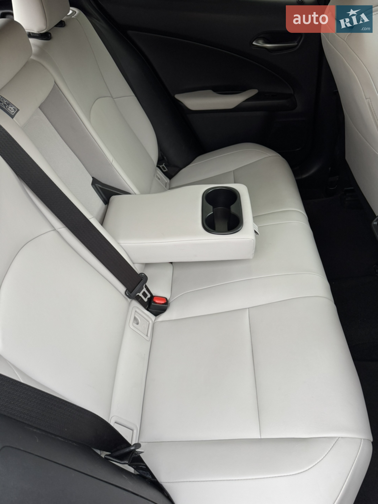 2020 Lexus UX - мініатюра 27