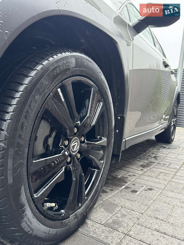 Внедорожник / Кроссовер Lexus UX 2021 в Черкассах фото 12 Внедорожник / Кроссовер Lexus UX 2021 в Черкассах