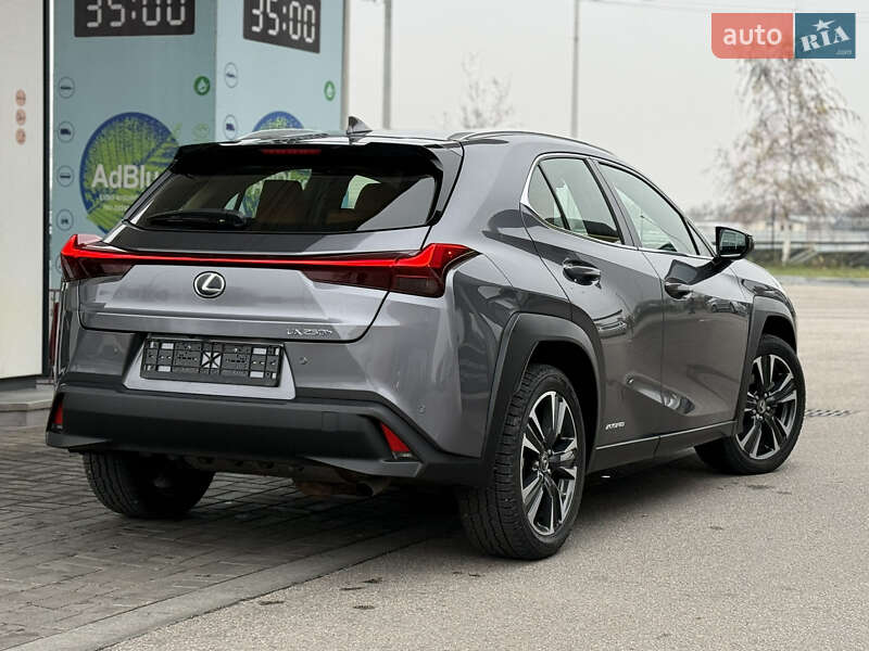 Внедорожник / Кроссовер Lexus UX 2021 в Днепре