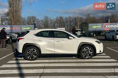 Внедорожник / Кроссовер Lexus UX 2020 в Одессе