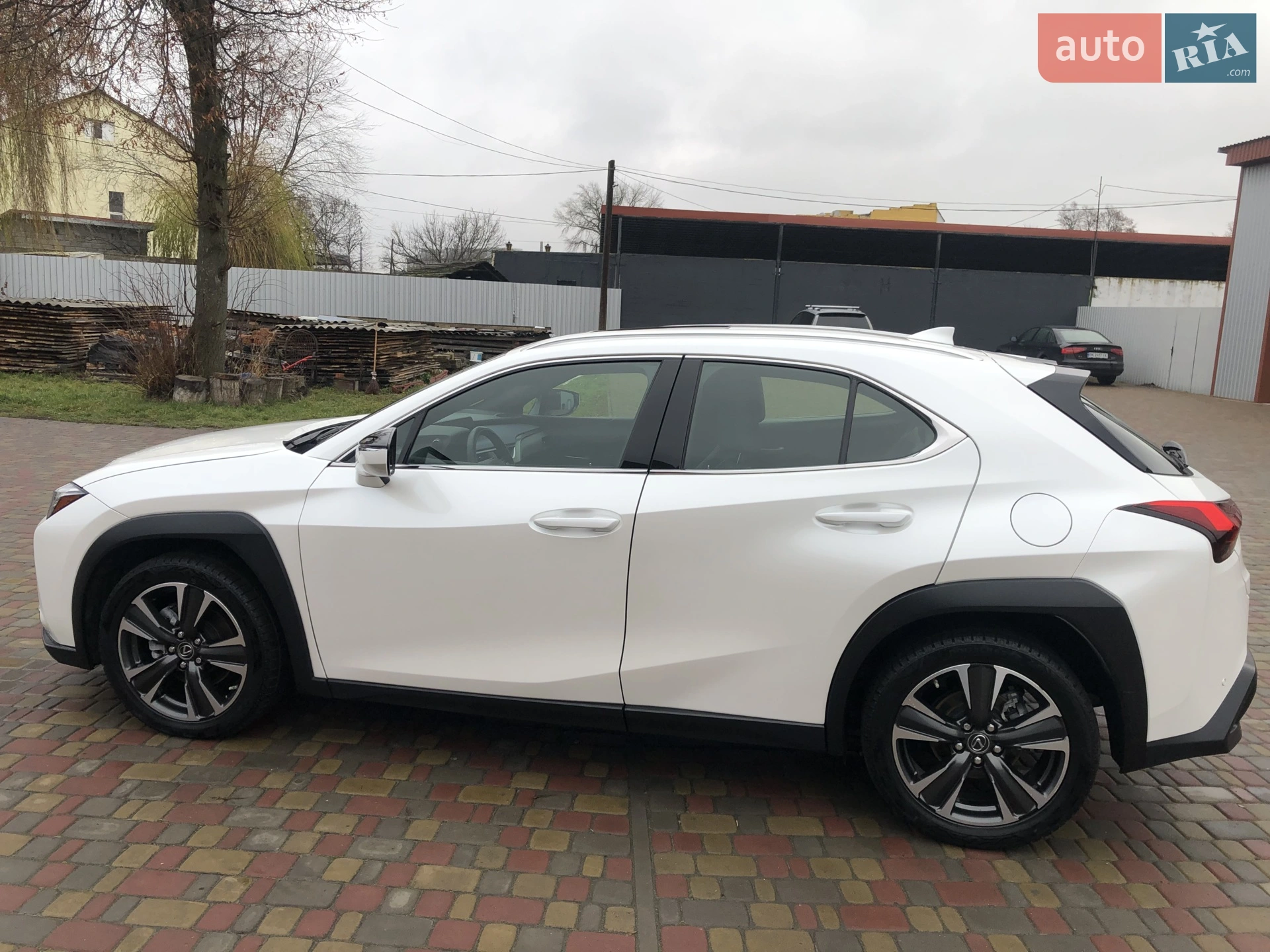 2019 Lexus UX - мініатюра 3