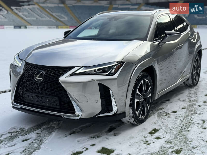 Позашляховик / Кросовер Lexus UX 2019 в Одесі фото 6 Позашляховик / Кросовер Lexus UX 2019 в Одесі