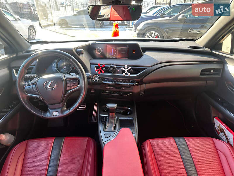 Внедорожник / Кроссовер Lexus UX 2019 в Одессе