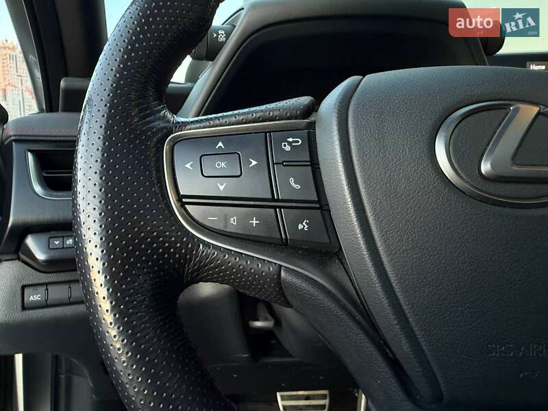 Внедорожник / Кроссовер Lexus UX 2018 в Киеве фото 22 Внедорожник / Кроссовер Lexus UX 2018 в Киеве