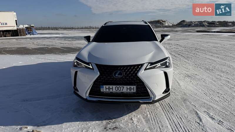 Внедорожник / Кроссовер Lexus UX 2019 в Одессе