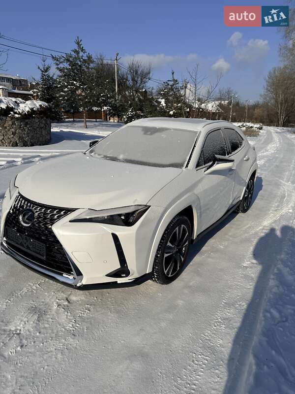 Внедорожник / Кроссовер Lexus UX 2022 в Сумах