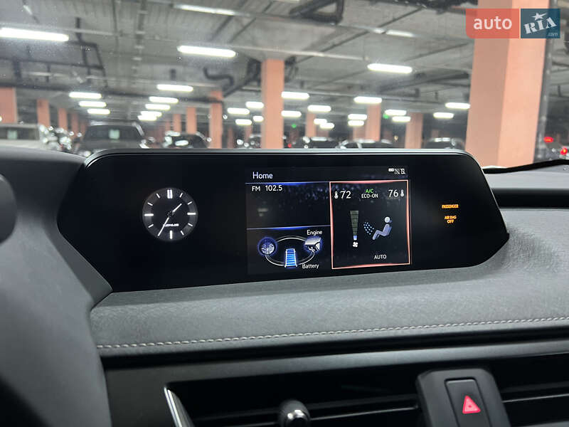 Позашляховик / Кросовер Lexus UX 2021 в Києві