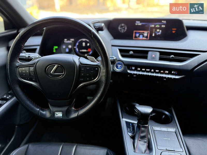 Внедорожник / Кроссовер Lexus UX 2020 в Одессе