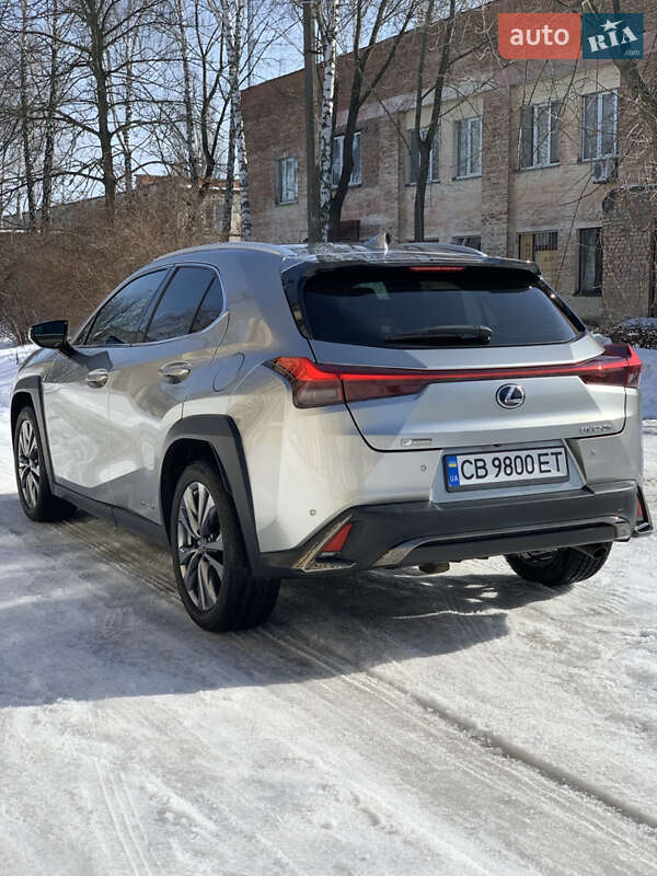 Внедорожник / Кроссовер Lexus UX 2020 в Чернигове