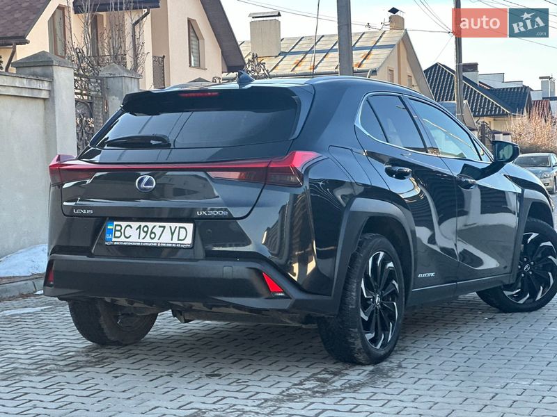 Внедорожник / Кроссовер Lexus UX 2020 в Трускавце