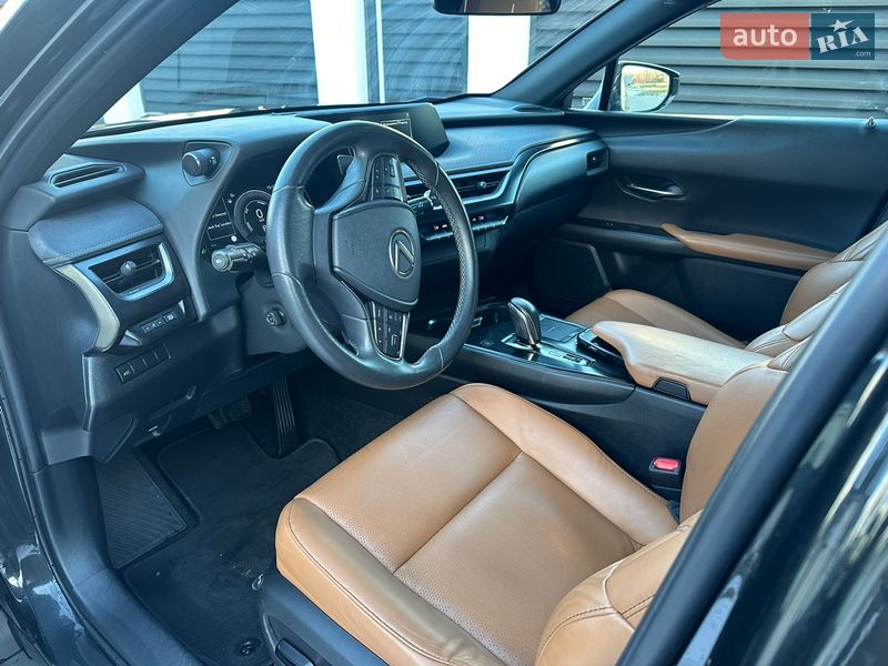 Внедорожник / Кроссовер Lexus UX 2020 в Трускавце