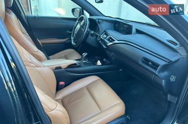 Внедорожник / Кроссовер Lexus UX 2020 в Трускавце