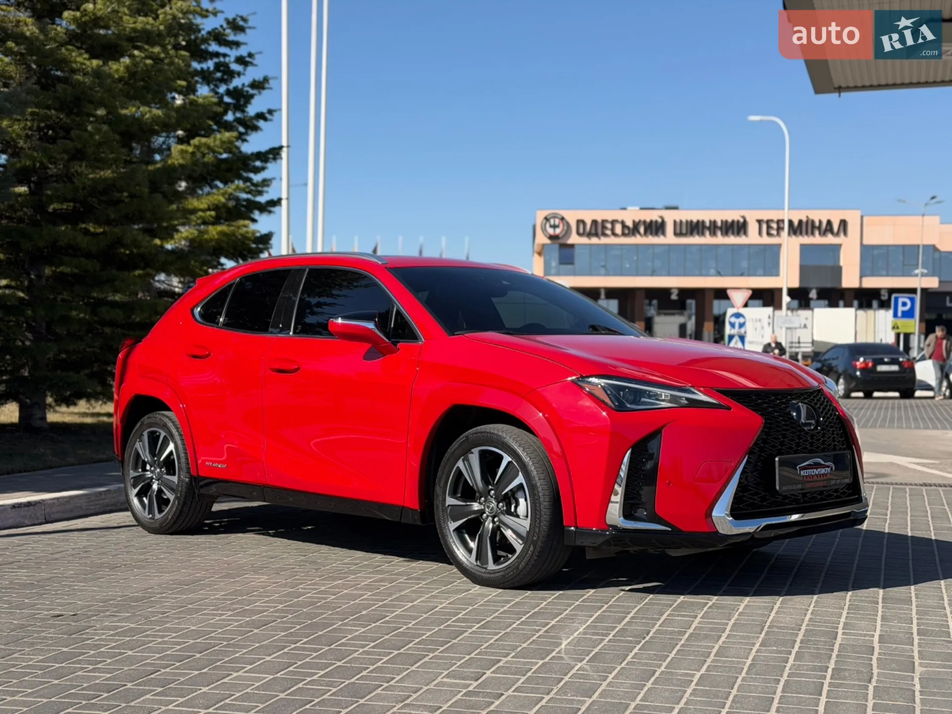 2022 Lexus UX - мініатюра 2