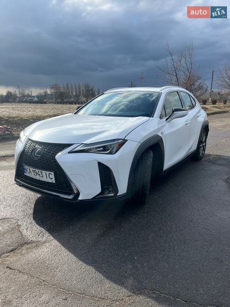 Внедорожник / Кроссовер Lexus UX 2018 в Кременчуге