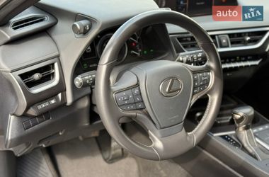 Внедорожник / Кроссовер Lexus UX 2021 в Киеве