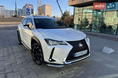 Внедорожник / Кроссовер Lexus UX 2022 в Хмельницком