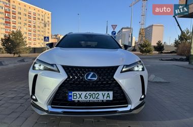 Внедорожник / Кроссовер Lexus UX 2022 в Хмельницком