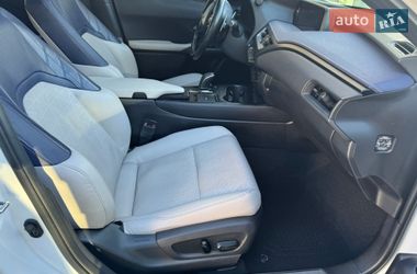 Внедорожник / Кроссовер Lexus UX 2022 в Хмельницком