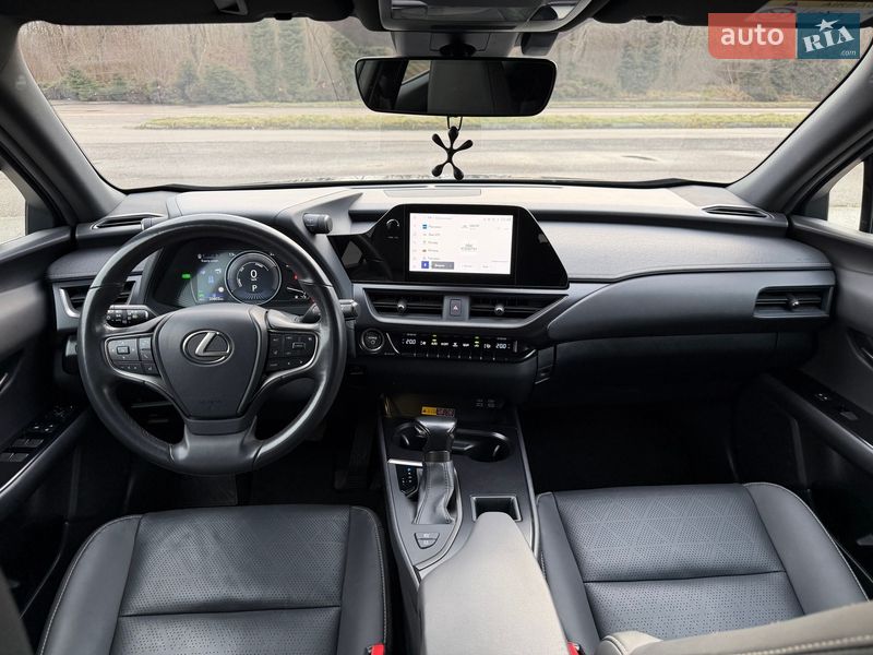 Позашляховик / Кросовер Lexus UX 2023 в Львові