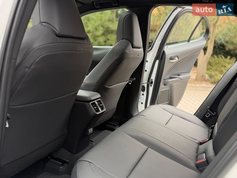 Внедорожник / Кроссовер Lexus UX 2023 в Одессе фото 24 Внедорожник / Кроссовер Lexus UX 2023 в Одессе