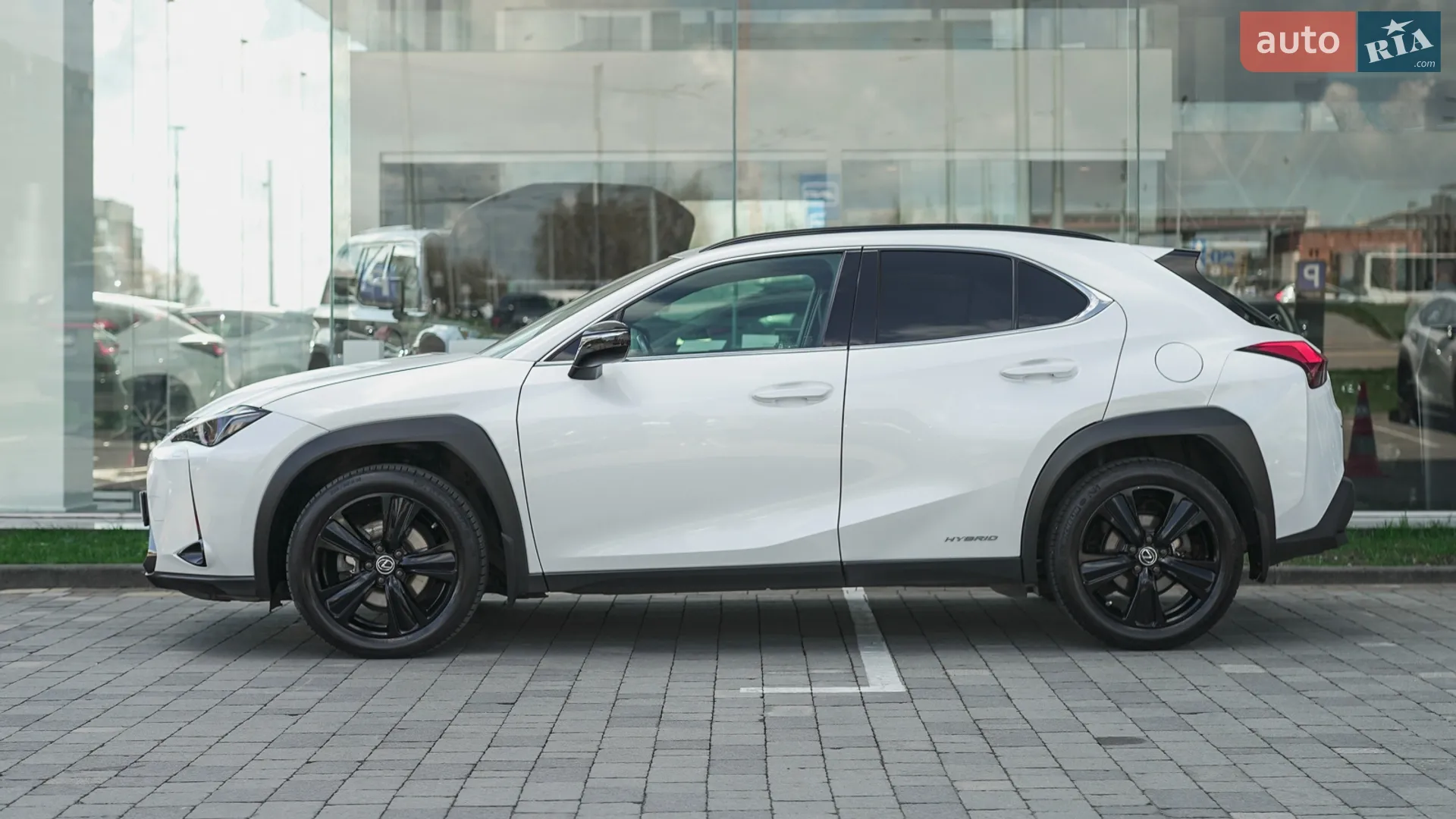 2021 Lexus UX - мініатюра 3
