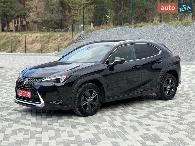 Позашляховик / Кросовер Lexus UX 2023 в Львові