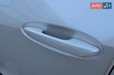 Внедорожник / Кроссовер Lexus UX 2022 в Киеве