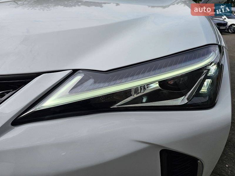 Внедорожник / Кроссовер Lexus UX 2021 в Одессе