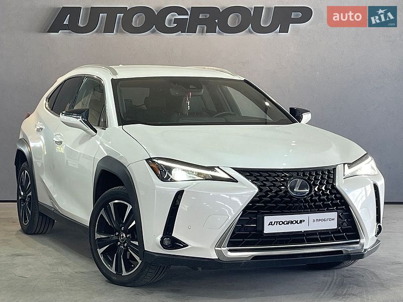 Внедорожник / Кроссовер Lexus UX 2019 в Одессе