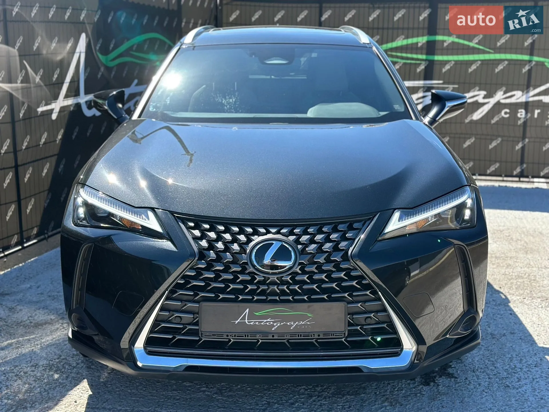 2025 Lexus UX - мініатюра 3