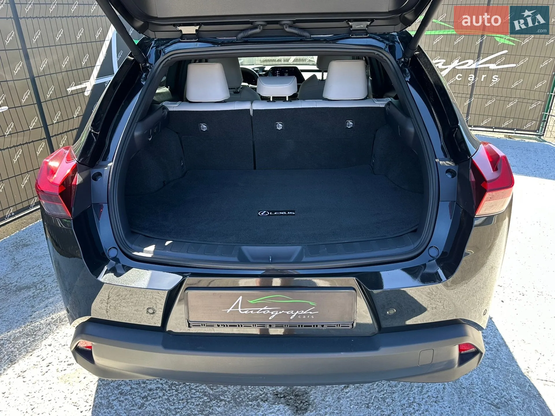 2025 Lexus UX - мініатюра 33
