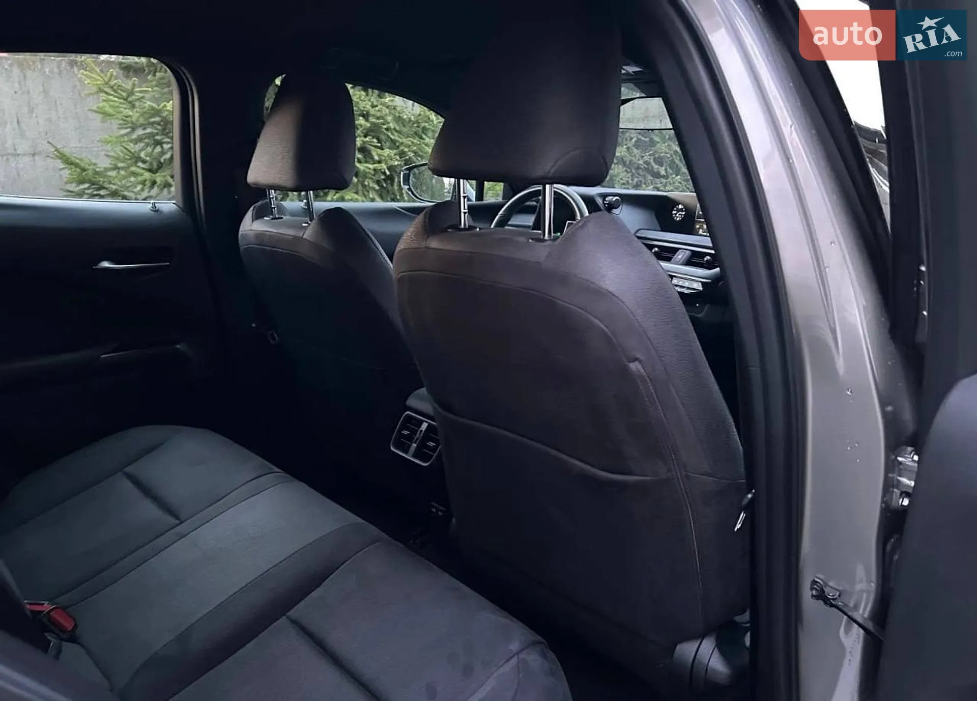 2020 Lexus UX - мініатюра 12