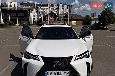 Внедорожник / Кроссовер Lexus UX 2018 в Киеве